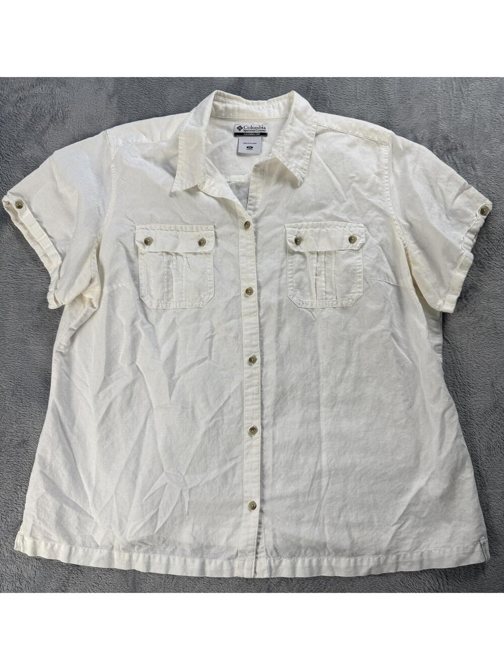 Columbia Women's 2X Short Sleeve Button-Up Shirt White